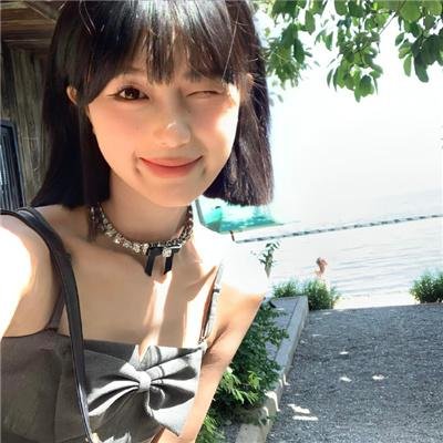 她和她的恋爱小动作